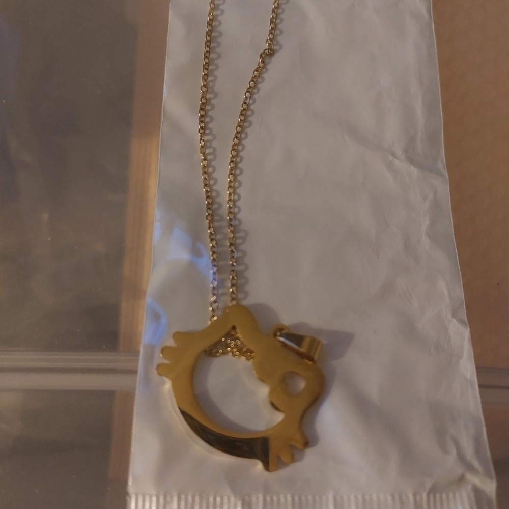 Meow! This Is Really Cute! Stainless Steel Gold Hello Kitty Chain Necklace